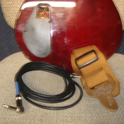 PHIL Electric 6 String. Red PRS Type. Player package with Bag, Strap, Stand and Cord. image 6