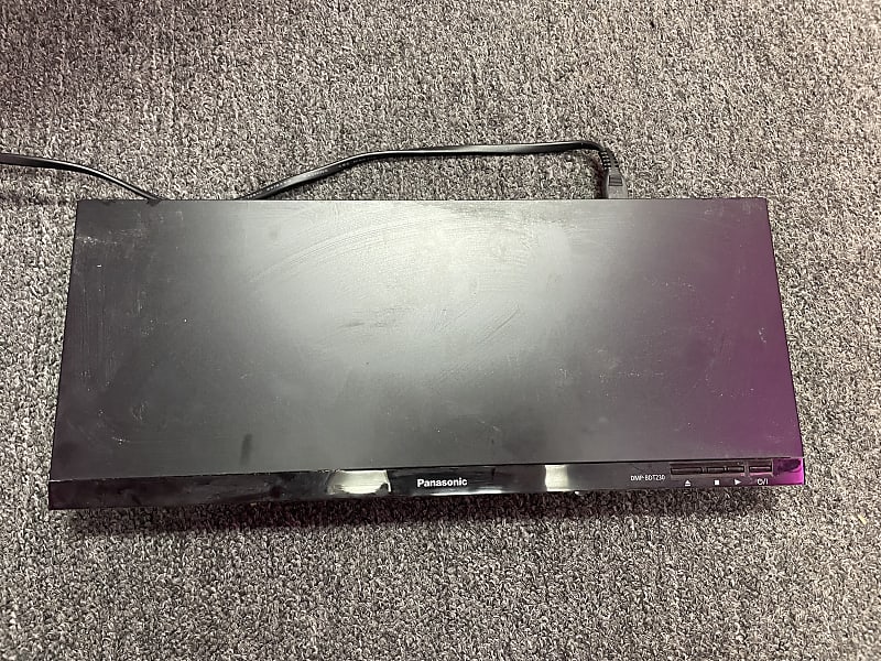 Panasonic DMP-BDT230  			