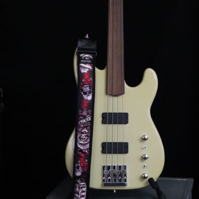 【最高峰アップライトベース】ALTER EGO - FIGARO - DH ACOUSTIC LINE【ウッドベース】 ALTER EGO Figaro DH [USED]