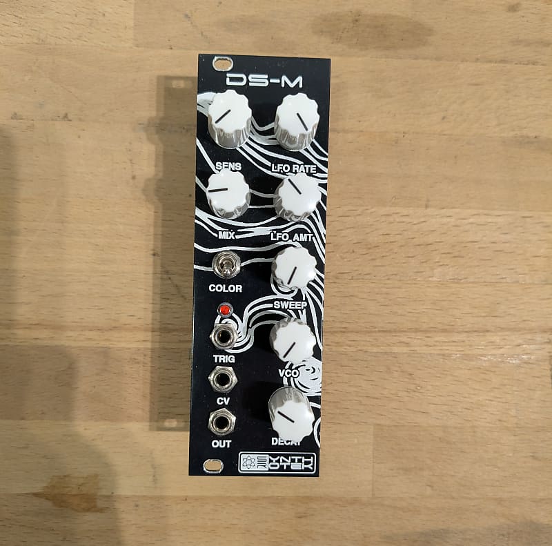 Synthrotek DS-M