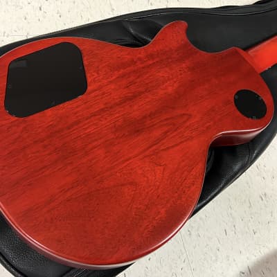 2023 Gibson USA Les Paul Tribute Electric Guitar Satin Cherry Sunburst image 5