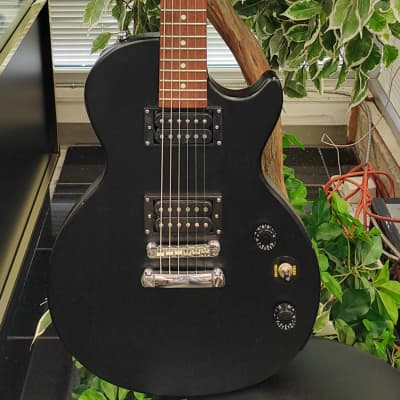 【左利き用】 Epiphone Les Paul Special II　レフティ Epiphone Les Paul Special II ENJRWHCH1 Electric Guitar for
