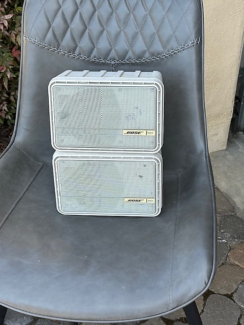 Bose Bose 151 Indoor/Outdoor Speakers 2008 - White Gloss  			