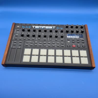 Dave Smith Instruments Tempest 6-Voice Drum Machine