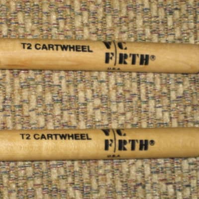 ONE pair new old stock (with packaging) Vic Firth T2 AMERICAN CUSTOM TIMPANI - CARTWHEEL MALLETS (SOFT), Head material / color: Felt / White -- Handle material: Hickory (or maybe Rock Maple) from 2010s (2019) image 2