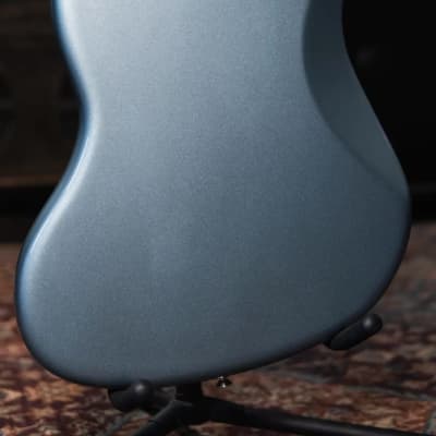 Fender Limited Edition Player Jazzmaster Electric Guitar, Pau Ferro Fingerboard - Ice Blue Metallic image 7