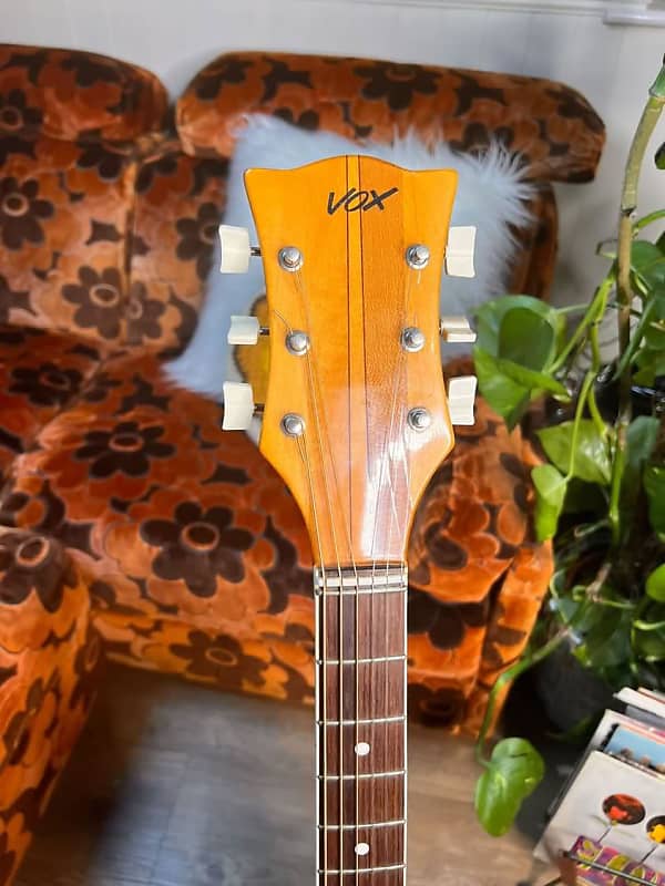 Vox Typhoon 1966-1967 - Sunburst | Reverb