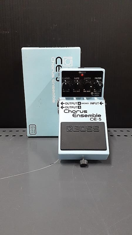 Boss CE-5