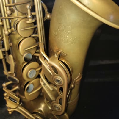Eastman EAS652RL 52nd St. Professional Eb Alto Saxophone image 3