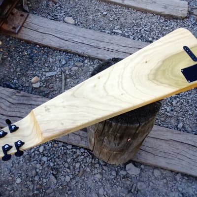 Rukavina 6 String Poplar and Claro Walnut Lapsteel Guitar - 22.5" Scale image 9
