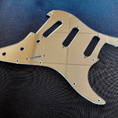 Van Dyke-Harms Stratocaster Mirror Pickguard, Cracked Mirror, Single, Many Configuration Options image 6