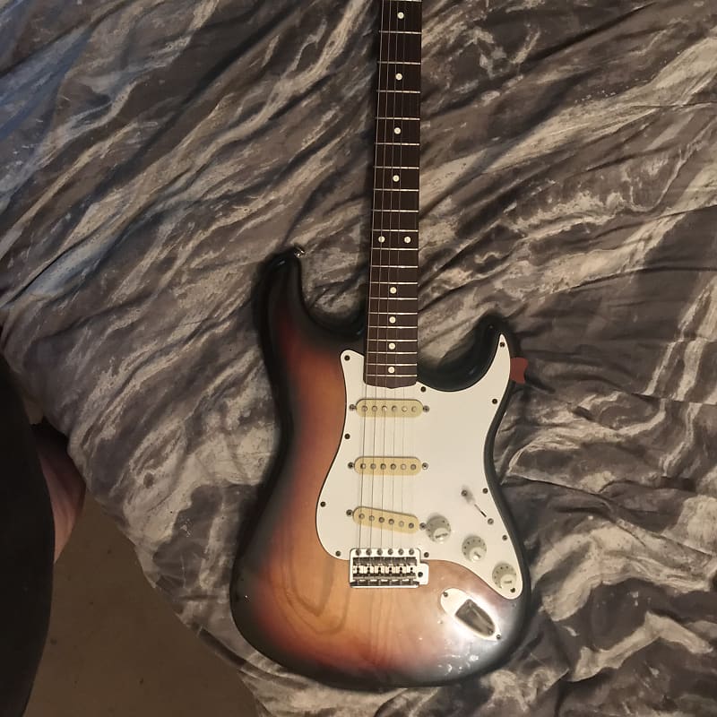 美品 JVシリアル アッシュ Squier Japan Stratocaster Yahoo!オークション -「squier jvシリアル」(JAPAN) (フェンダー