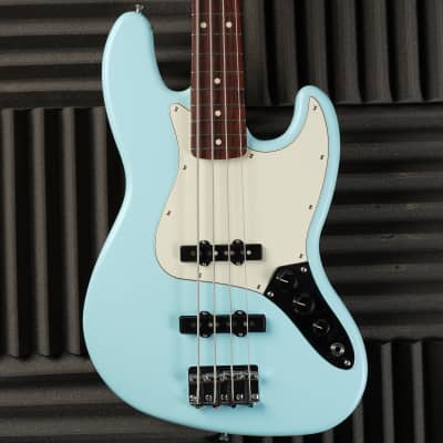 Fender MIJ Junior Collection Jazz Bass