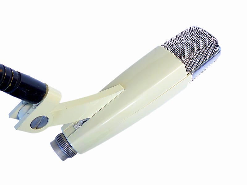 Sennheiser MD 421-2 Cardioid Dynamic Microphone image 3