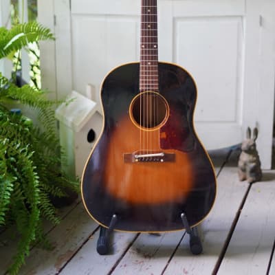 Gibson J-45 1955 - 1960 | Reverb Canada