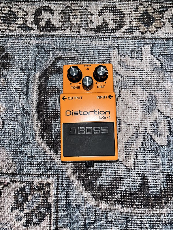 Boss DS-1