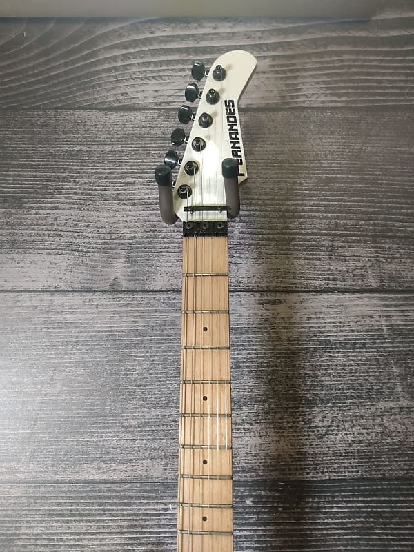 FERNANDES リミテッドエディション stc-70 ストラトモデル FERNANDES リミテッドエディション stc-70 ストラトモデル