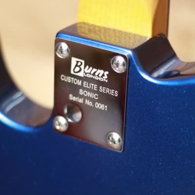 Burns Custom Elite Series Sonic - Blue image 16