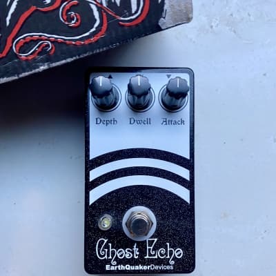 Tomkat Pedals Daydreamer Echo-Reverb 2017 White / Laser Etched | Reverb