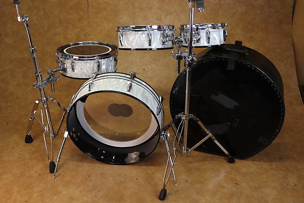 Remo 4pc Legero Shell Pack w Case White Satin Flame