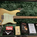 Fender Custom Shop Master Design Greg Fessler 1964 Stratocaster Relic 2005 Gold Sparkle Relic