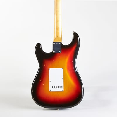 Fender Stratocaster 1962 3 Tone Sunburst image 3