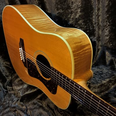 Guild D30 1987 Westerly Rhode Island Built Highly Figured Flame Maple Neck and Body Guild Acoustic image 1