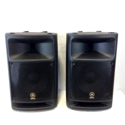 Pair of Yamaha MSR400 P.A. Powered speakers in Immaculate