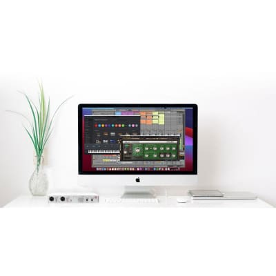 Arturia MINIFUSE-4-WHITE White Audio & MIDI Audio Recording Interface with Cables image 5