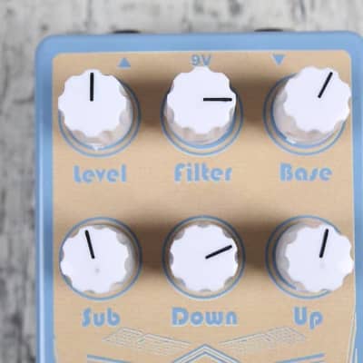 EarthQuaker Limited Edition Bit Commander Electric Guitar Octave Effects Pedal image 3