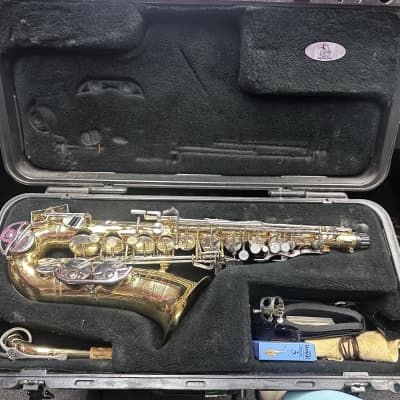 Bundy Alto Saxophone / 1268978 image 21