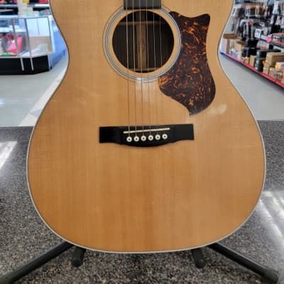 2015 Fender Standard Stratocaster Electric guitar with american noiseless pickups made in Mexico | Reverb