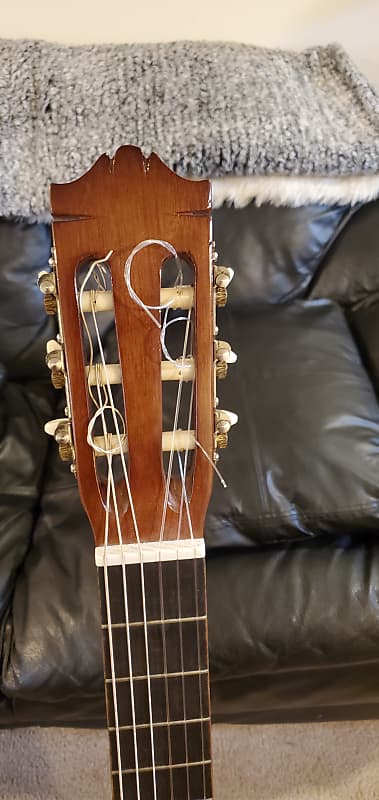 Yamaha C-330 Acoustic Guitar | Reverb