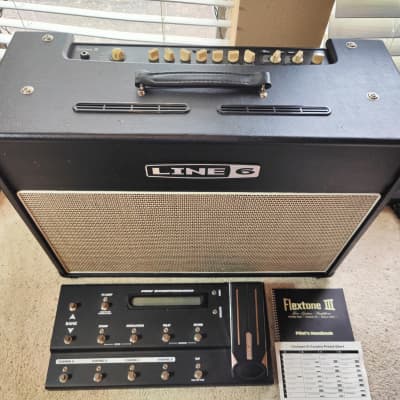 Line 6 Flextone III XL 150-Watt 2x12