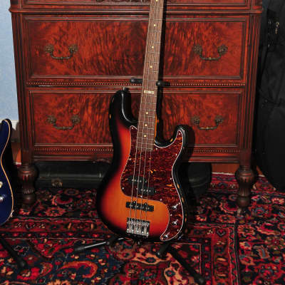 ESP LTD vintage 204   PJ Bass 2012 sunburst image 2
