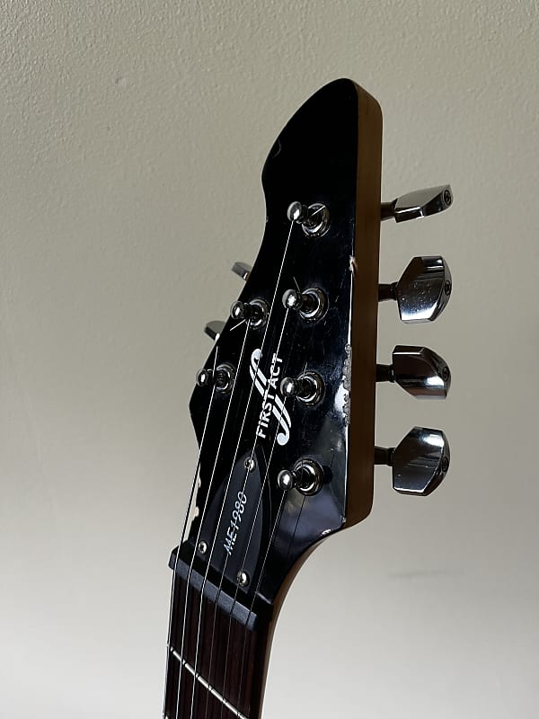 FIRSTACT ファーストアクト ME1980 ストラト ブラック First Act ME1980 Electric Guitar Black With Flames