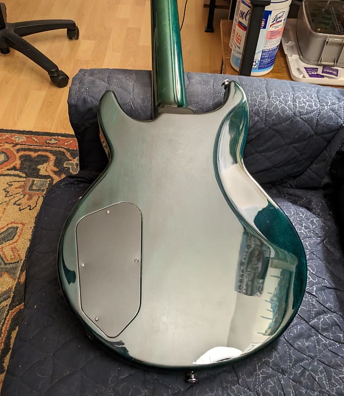 Ibanez ARX320 2008 - Emerald green quilted maple top