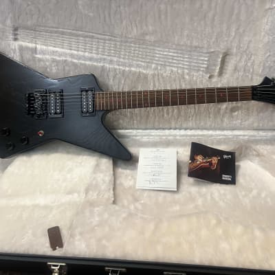 Gibson Limited Edition Vampire Blood Moon Explorer Ebony/Red