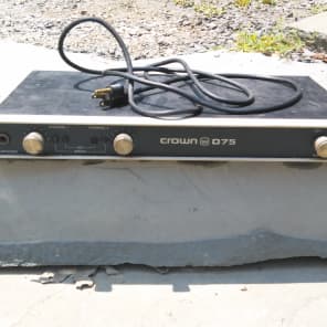 Crown D-75 2-Channel Power Amplifier