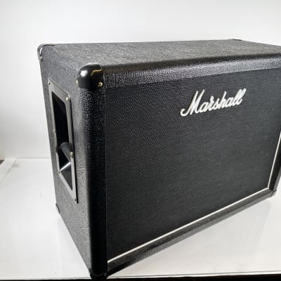 Marshall Mx212 2x12 Guitar Cabinet imagen 2