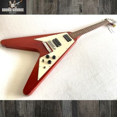 Gibson USA Flying V Faded, Worn Cherry, 2004, Hard Case image 16