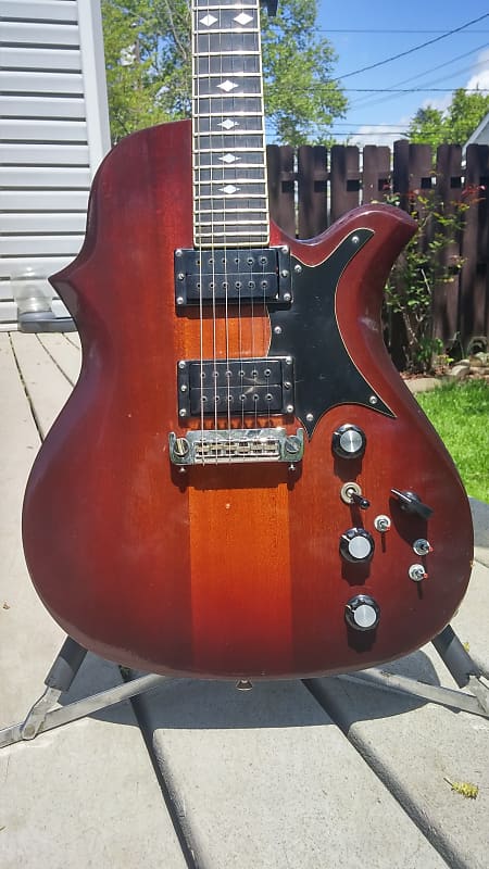B.C. Rich Seagull 1977 Redburst | Reverb