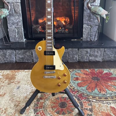 Fernandes goldtop deals custom