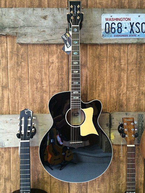 Tanglewood Evolution TSJV2 Super Jumbo Electro Acoustic in Black