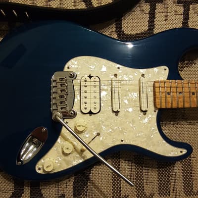 G&L Legacy Special - See-through blue image 3