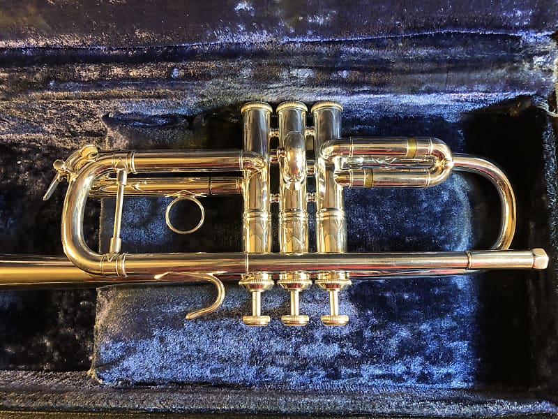 Beautiful Vincent Bach C Trumpet Stradivarius 239 Pro Model Beautiful Vincent Bach C Trumpet Stradivarius 239 Pro Model