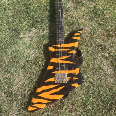 Aria Pro 2 ZZB Deluxe 1980 Tiger Stripe | Reverb