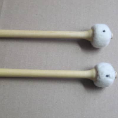 ONE pair new old stock (each felt head has a few small round impressions) Regal Tip 603SG (GOODMAN # 3) TIMPANI MALLETS,General - hard inner core covered w/ 3 layers of felt / rock hard maple handles (Produces good round tone & rhythmical articulation) image 18