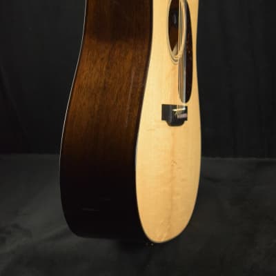 Martin D-18E Modern Deluxe Acoustic-Electric Natural image 3