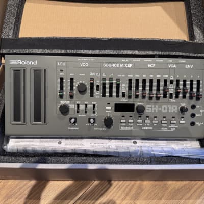 Roland SH-01A Boutique Series Monophonic Synthesizer Module 2017 - Present - Red